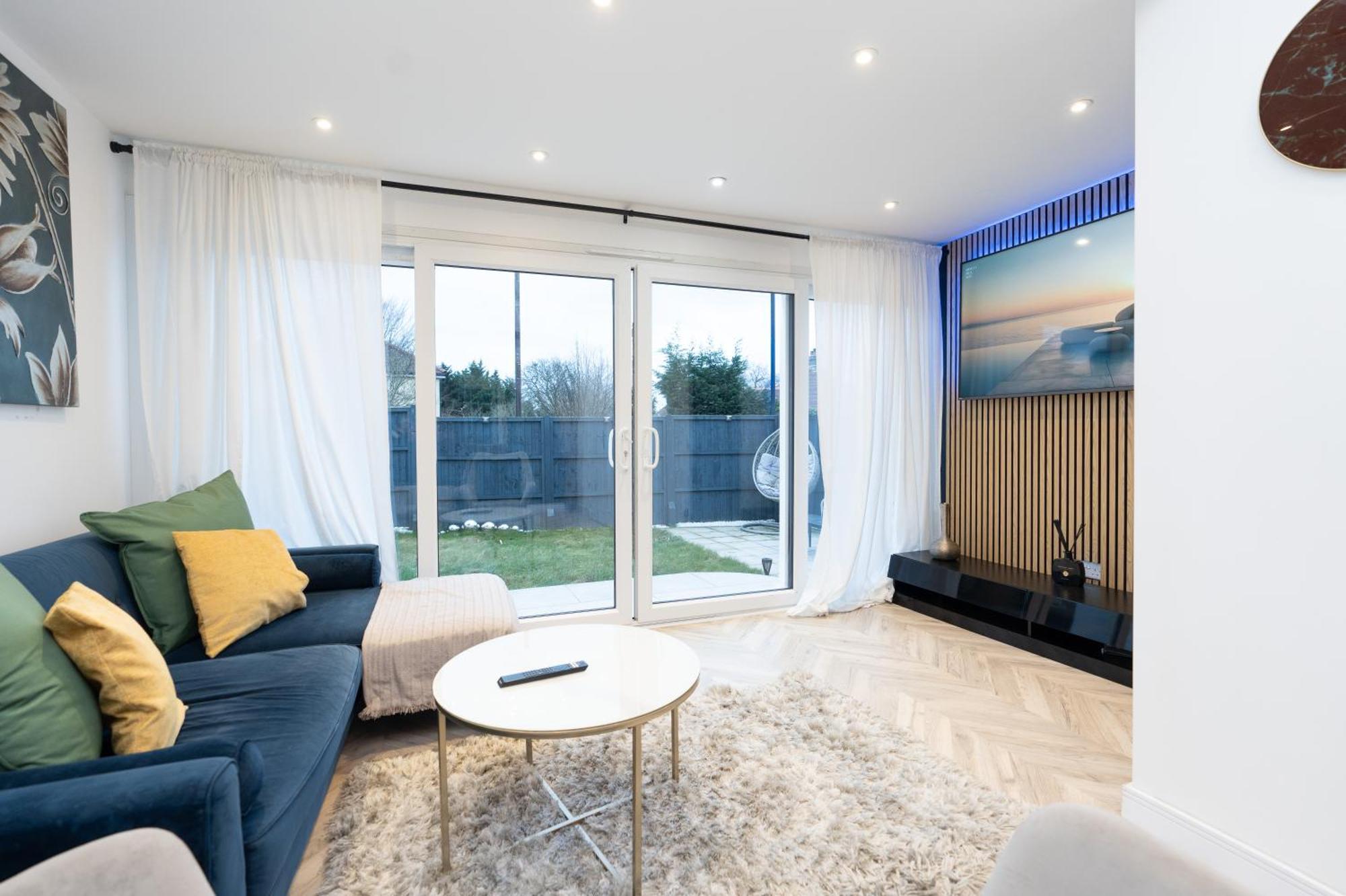 Estwood - Gated House Villa Southampton Bagian luar foto