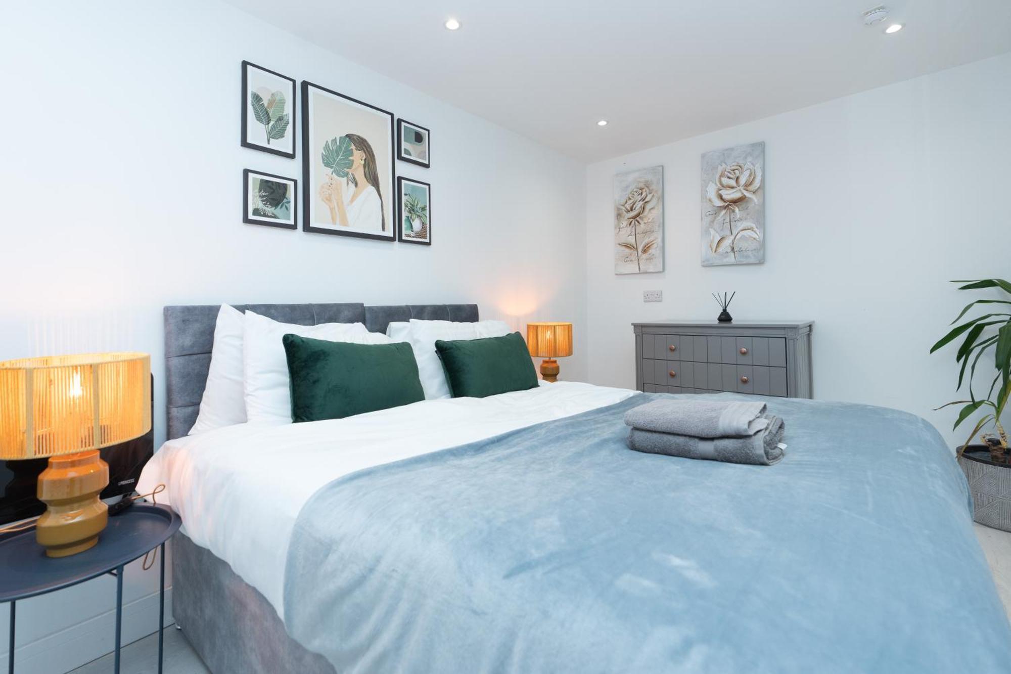Estwood - Gated House Villa Southampton Bagian luar foto