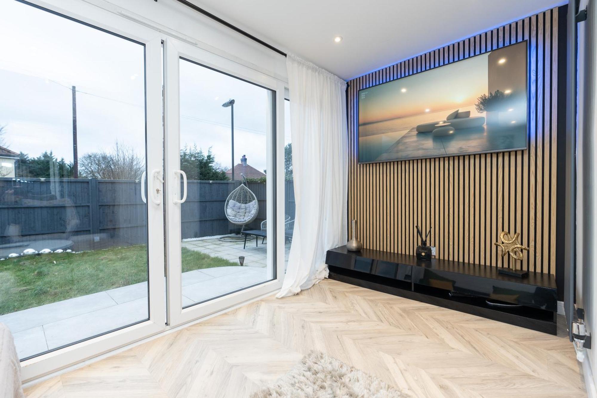 Estwood - Gated House Villa Southampton Bagian luar foto