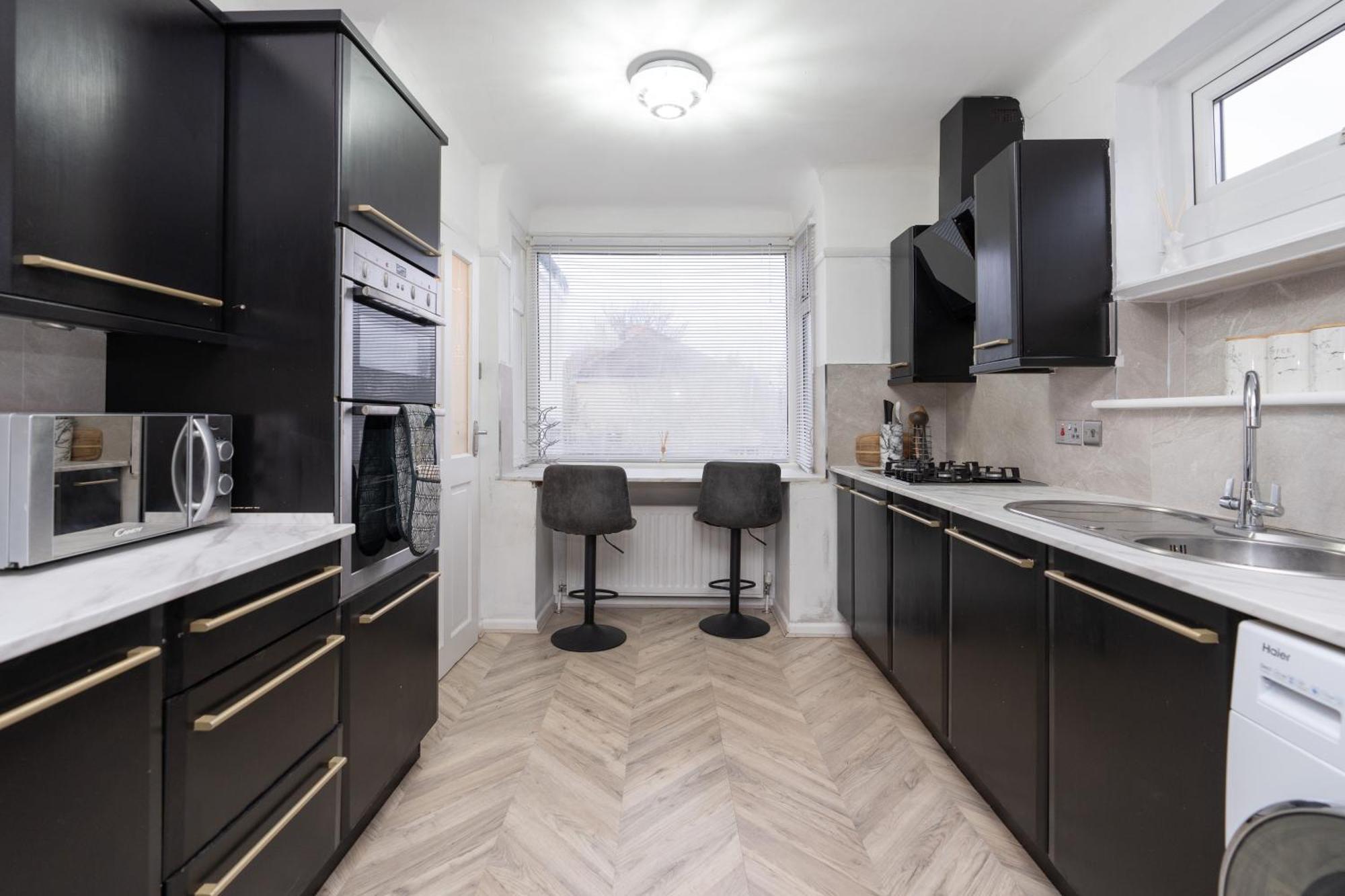Estwood - Gated House Villa Southampton Bagian luar foto