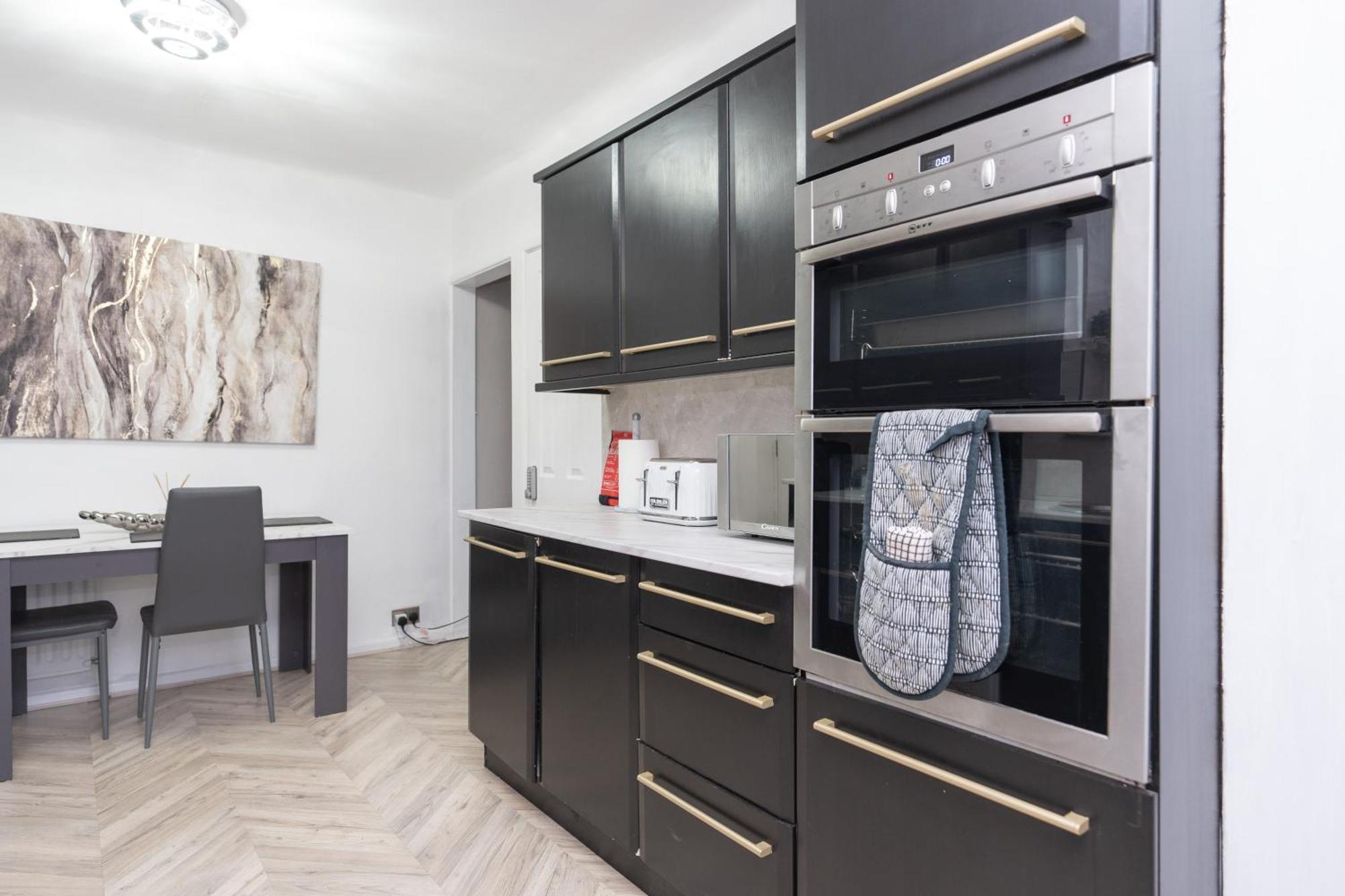Estwood - Gated House Villa Southampton Bagian luar foto