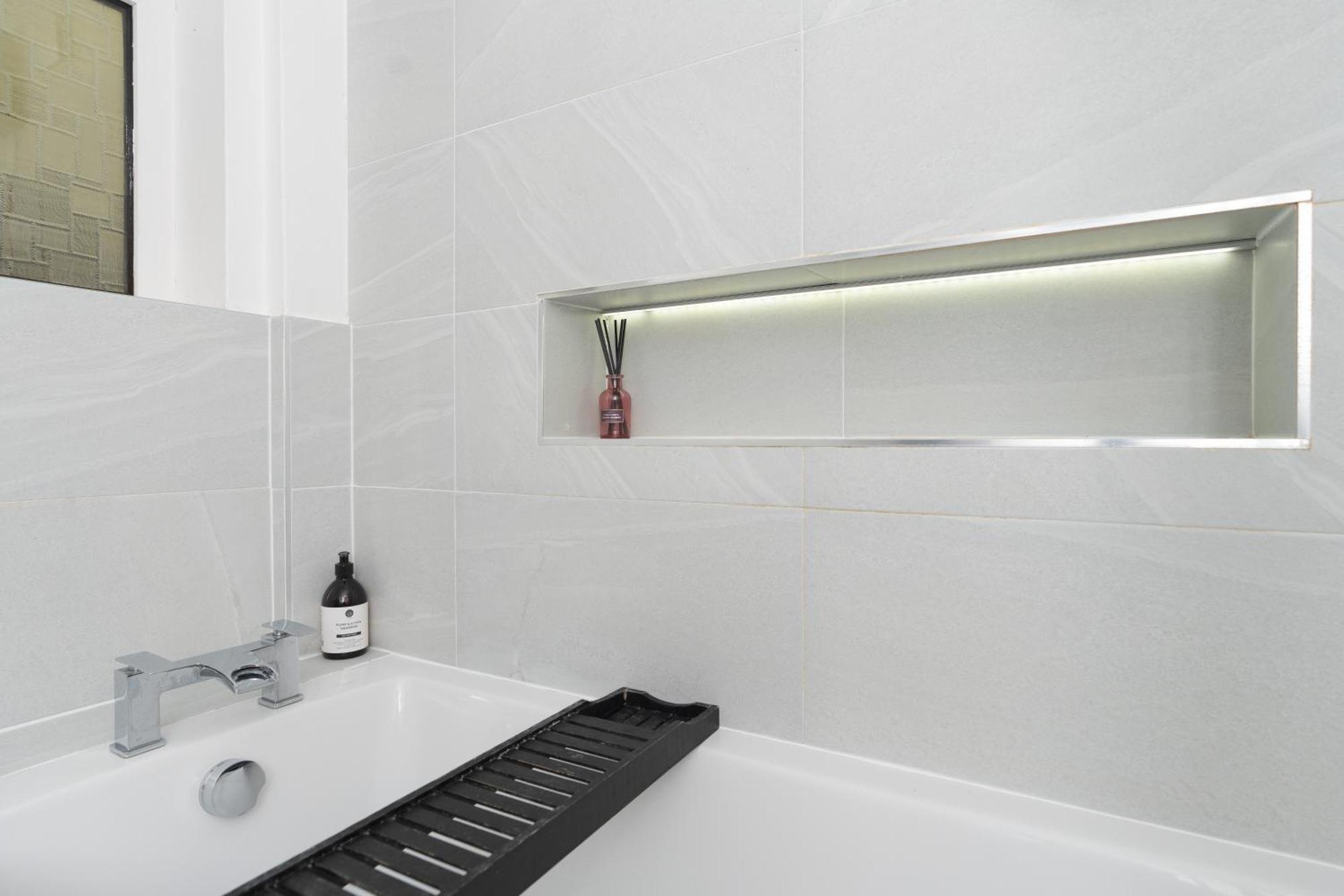 Estwood - Gated House Villa Southampton Bagian luar foto