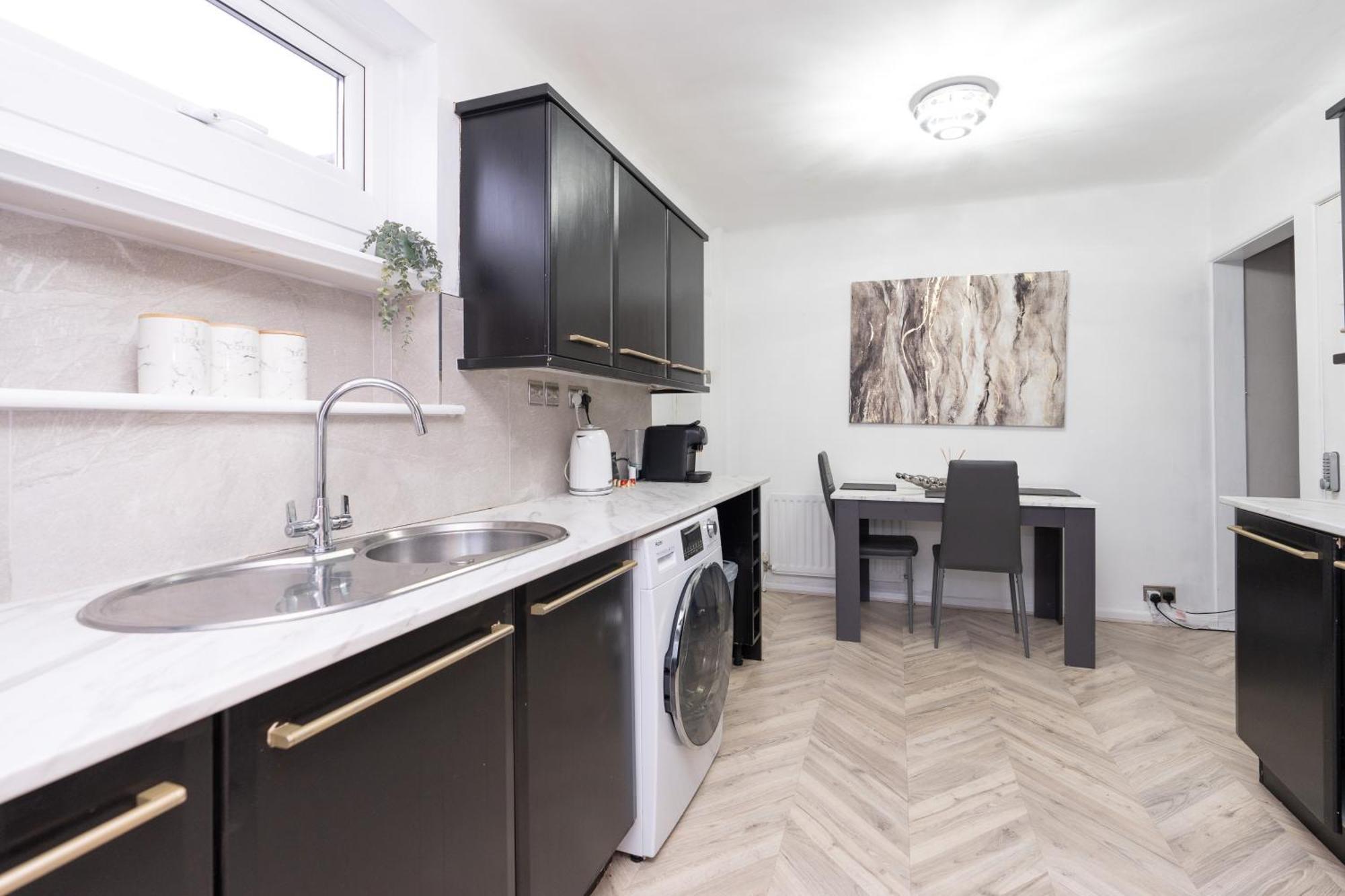 Estwood - Gated House Villa Southampton Bagian luar foto