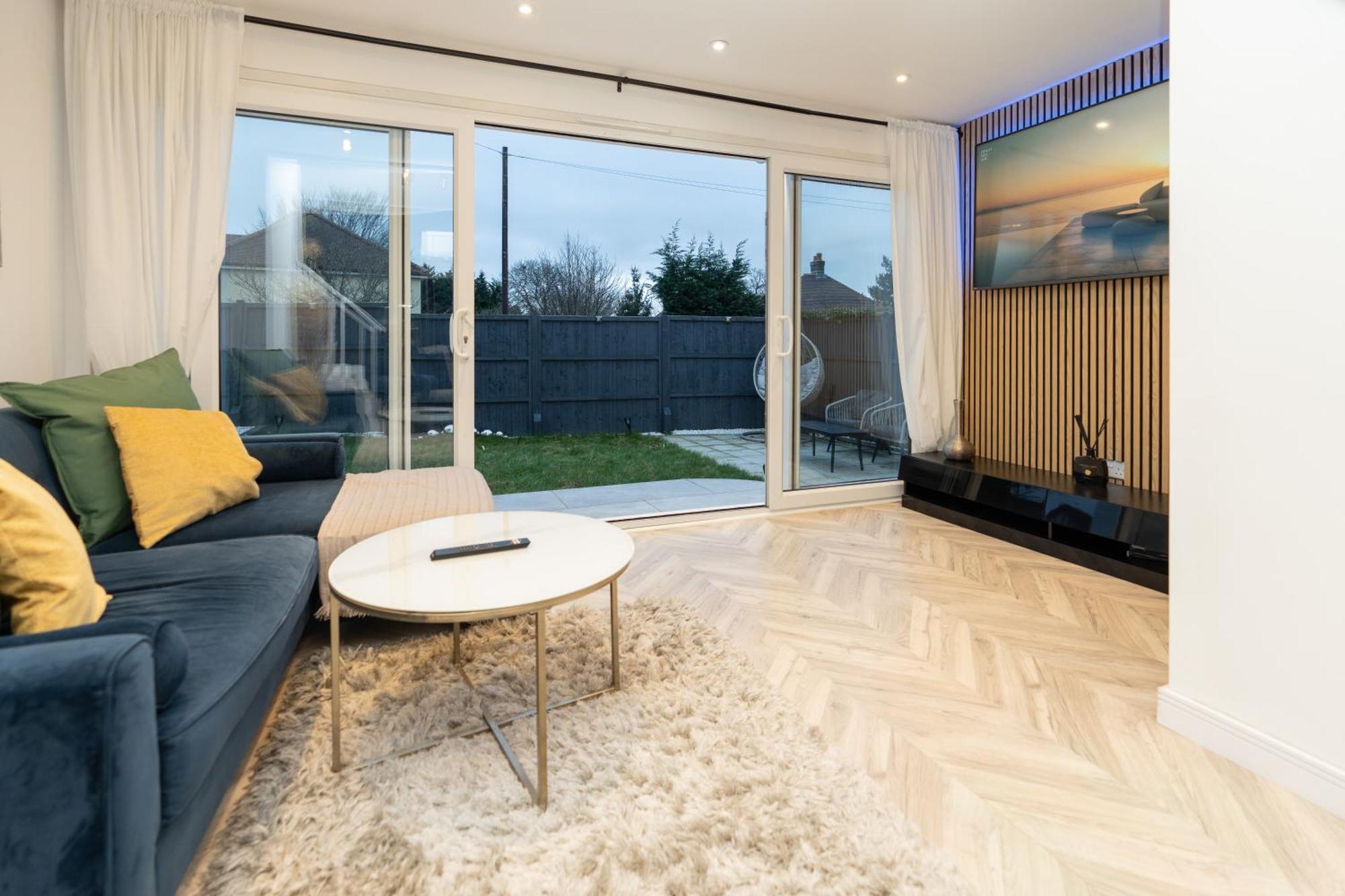 Estwood - Gated House Villa Southampton Bagian luar foto